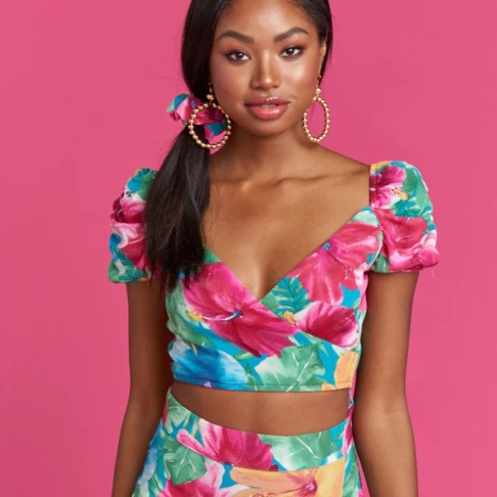 NWOT - Show Me Your Mumu x Barbie - XS - The Tutti Crop Top